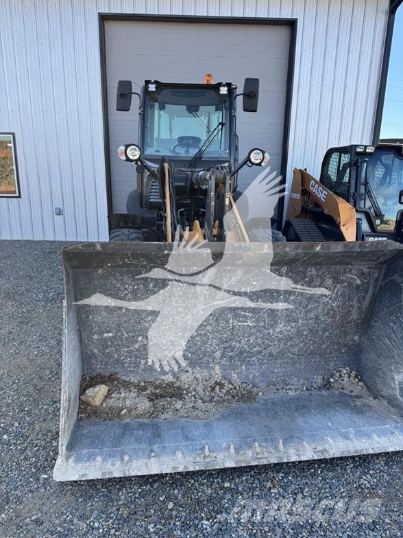 CASE 221F Wheel loaders