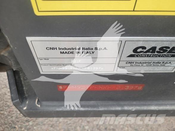 CASE 221F Wheel loaders