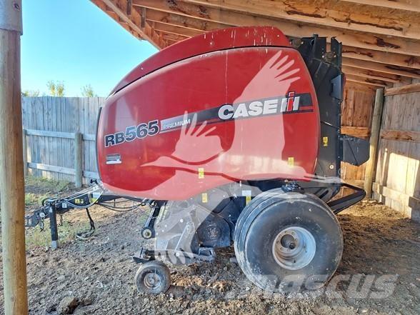 Case IH RB565 Round balers