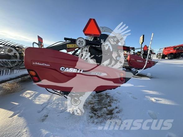 MAC DON FD250 Combine harvester heads