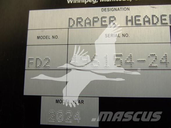 MAC DON FD261 Combine harvester heads