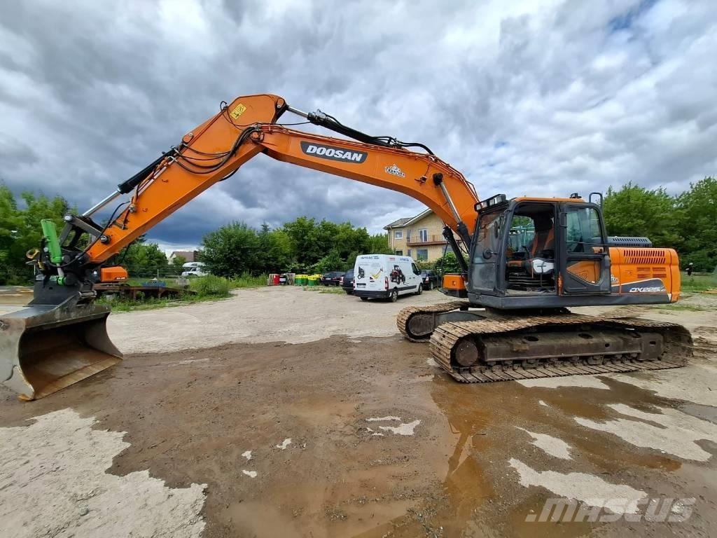 Doosan DX 225 LC-5 Crawler excavators