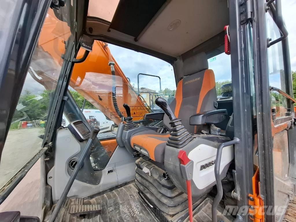 Doosan DX 225 LC-5 Crawler excavators