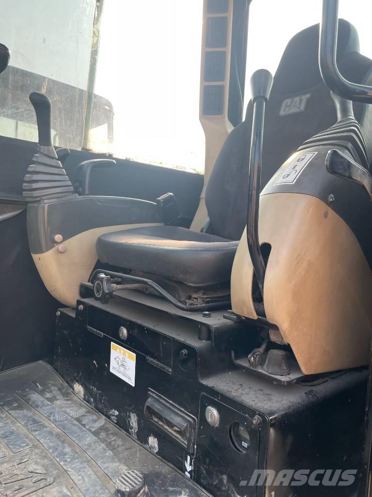 CAT 306 Mini excavators < 7t (Mini diggers)