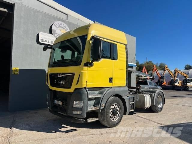 MAN 18.440 Tractor Units