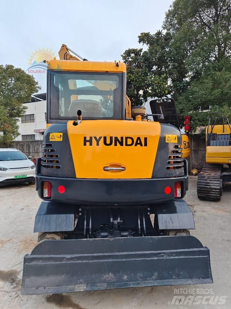 Hyundai R 60 W Wheeled excavators