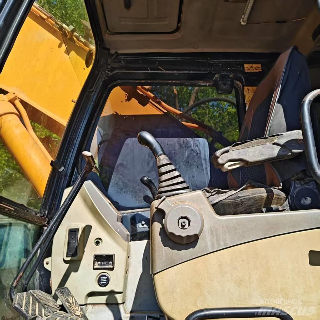 Hyundai Robex 305-7 Crawler excavators