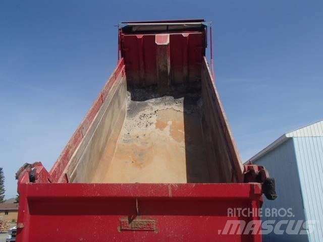 Peterbilt 567 Tipper trucks