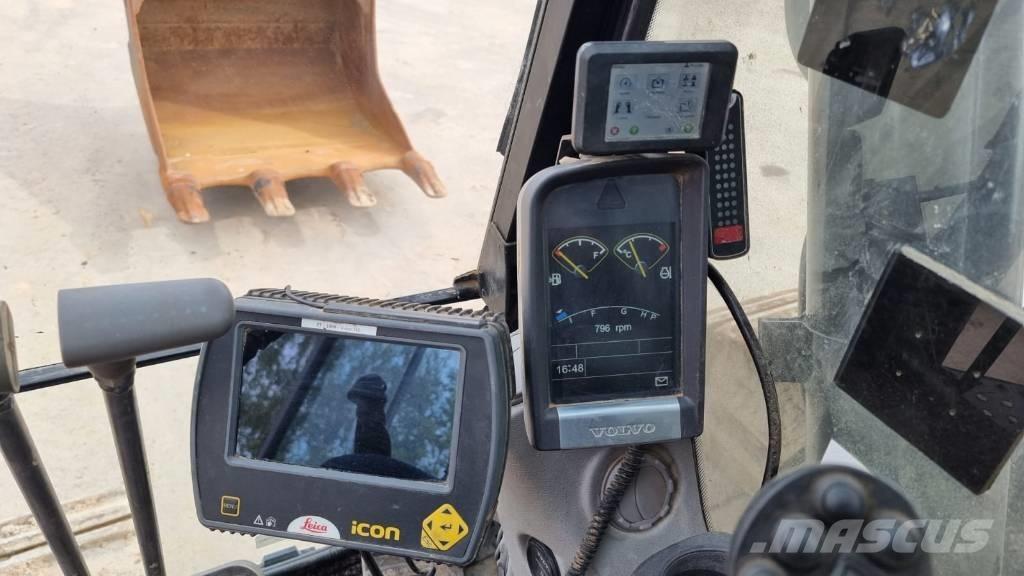 Volvo EC 300 D L Crawler excavators