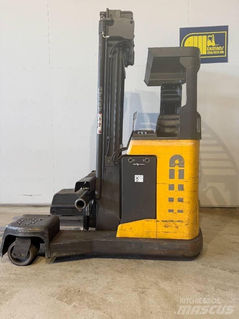Atlet truck UFS250 4-way reach trucks