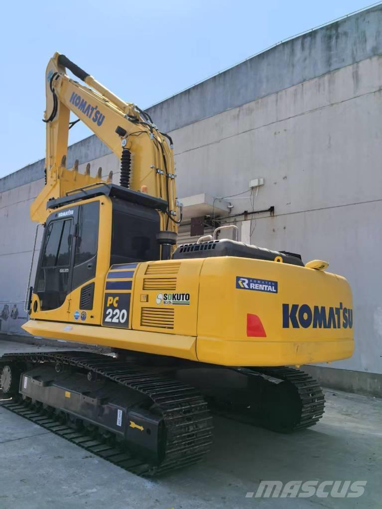 Komatsu PC 220-8 Crawler excavators