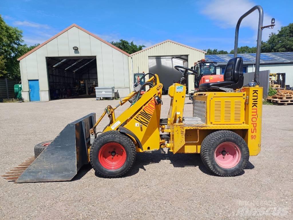 Knikmops 90 Wheel loaders