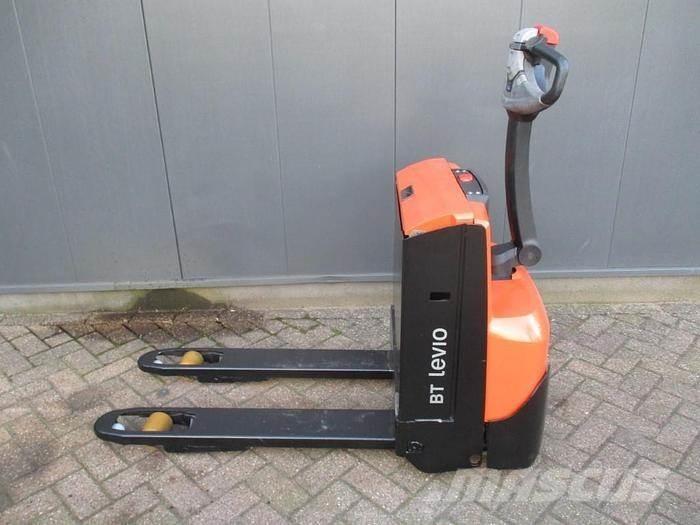 Toyota LWE 140 Low lifter