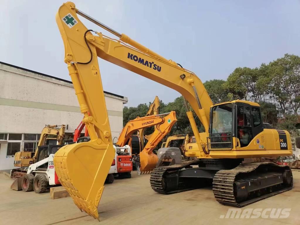 Komatsu PC 300 Crawler excavators