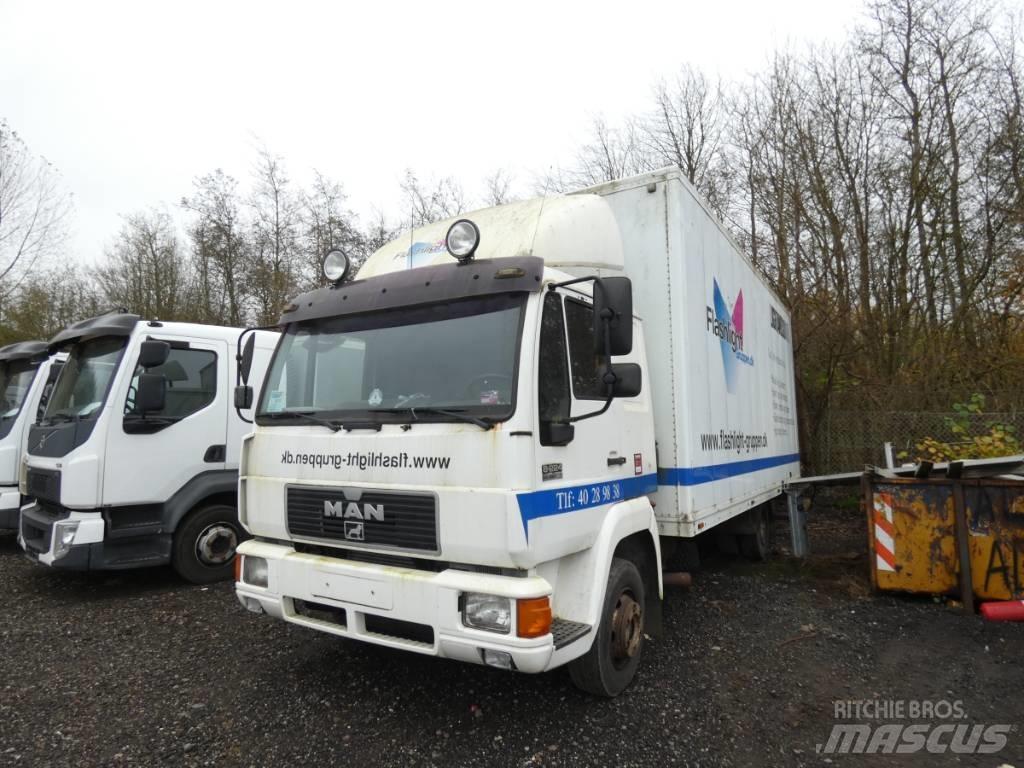 MAN 8.224 Box body trucks