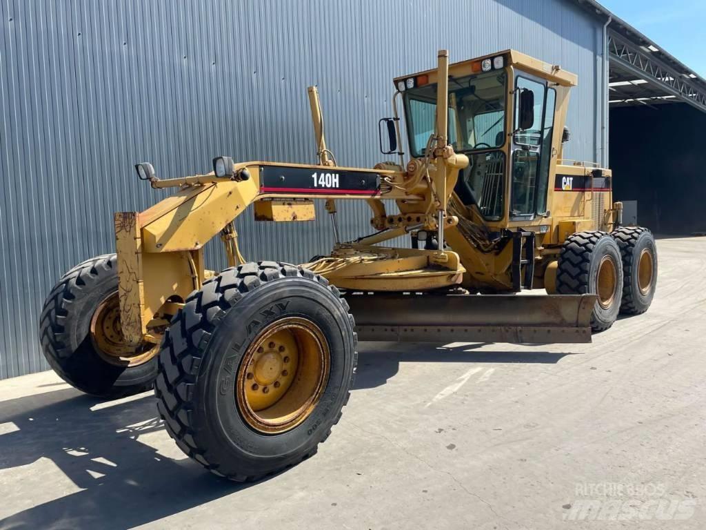 CAT 140 H Graders