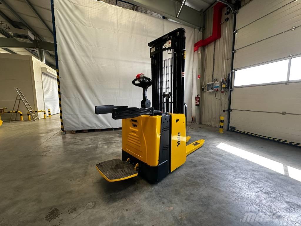 Yale MS12X Electric forklift trucks