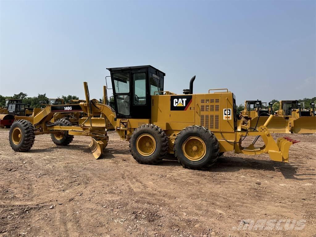CAT 140G Graders