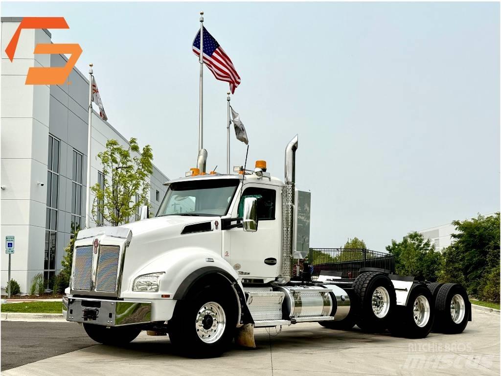 Kenworth T 880 Tractor Units