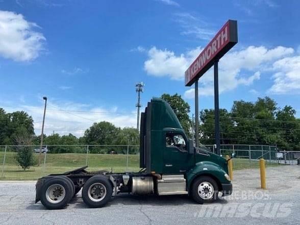 Kenworth T680 Tractor Units