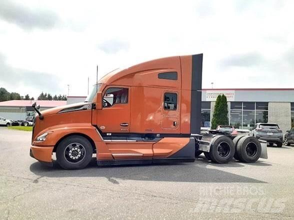Kenworth T680 Tractor Units