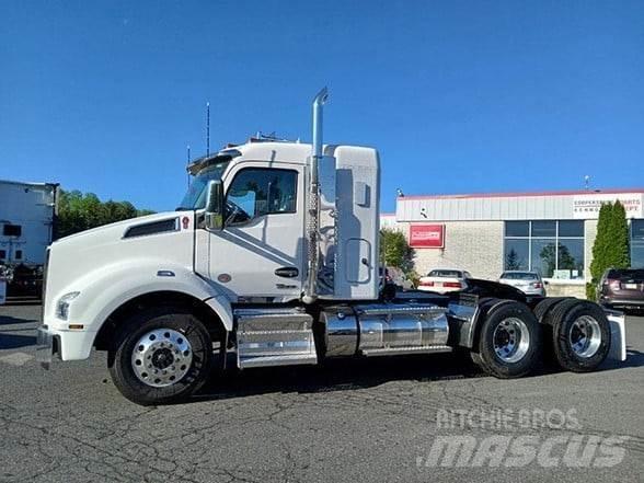 Kenworth T880 Tractor Units