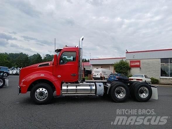 Kenworth T880 Tractor Units