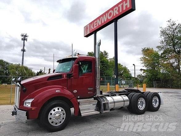 Kenworth T880 Tractor Units