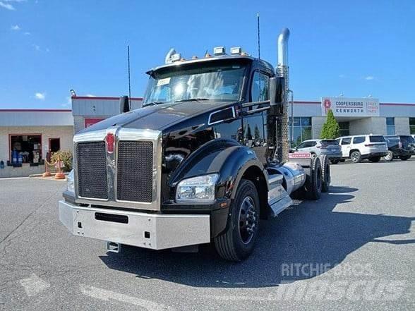 Kenworth T880 Tractor Units