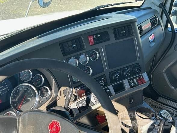 Kenworth T880 Tractor Units