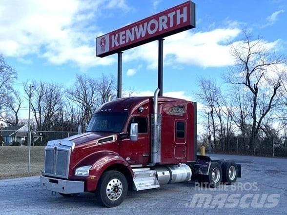 Kenworth T880 Tractor Units