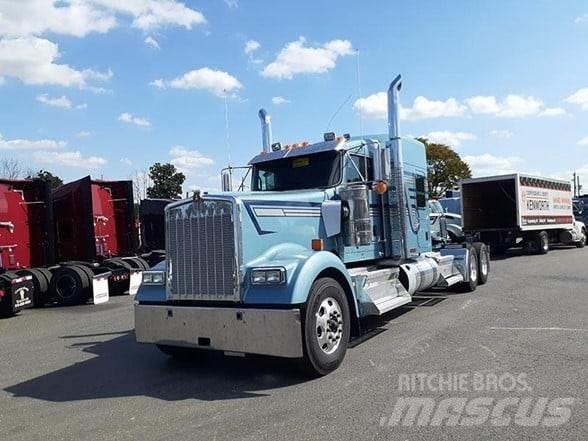 Kenworth W900 Tractor Units