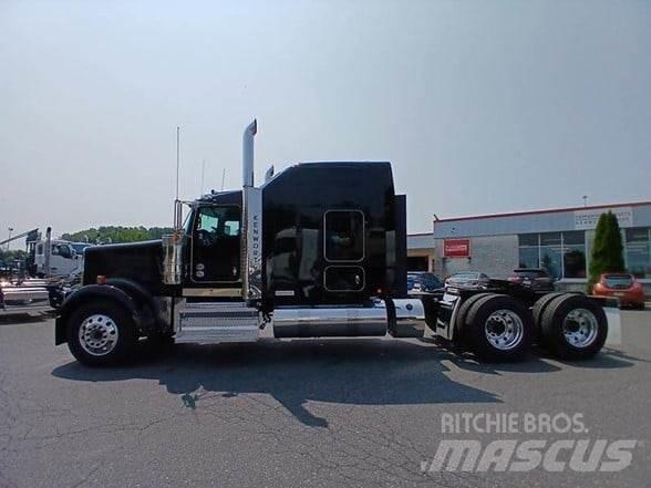Kenworth W900L Tractor Units