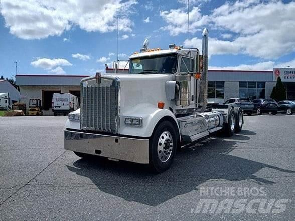 Kenworth W900L Tractor Units