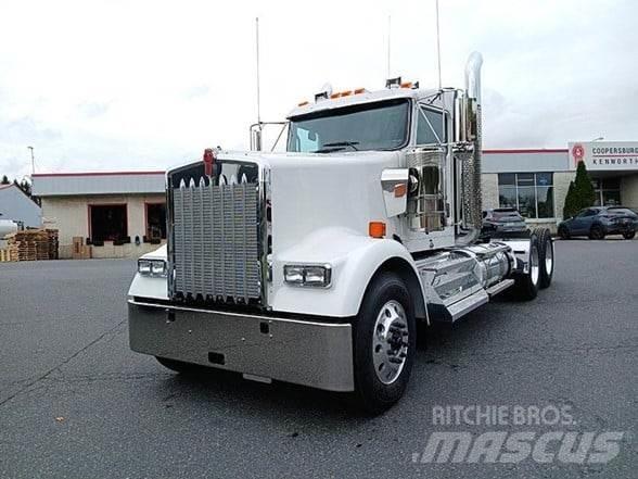 Kenworth W900L Tractor Units