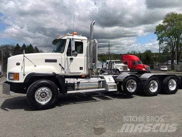 Mack CL733 Tractor Units
