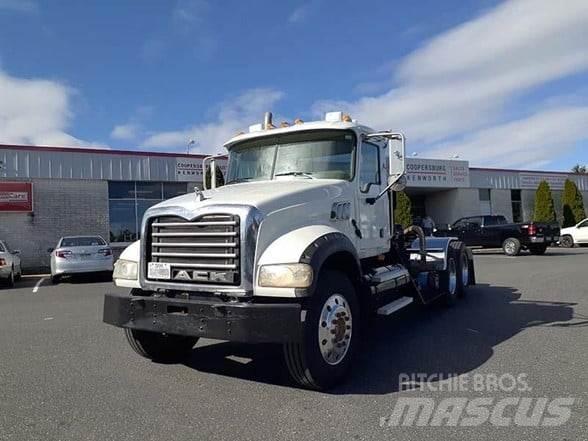Mack GRANITE CTP713 Tractor Units