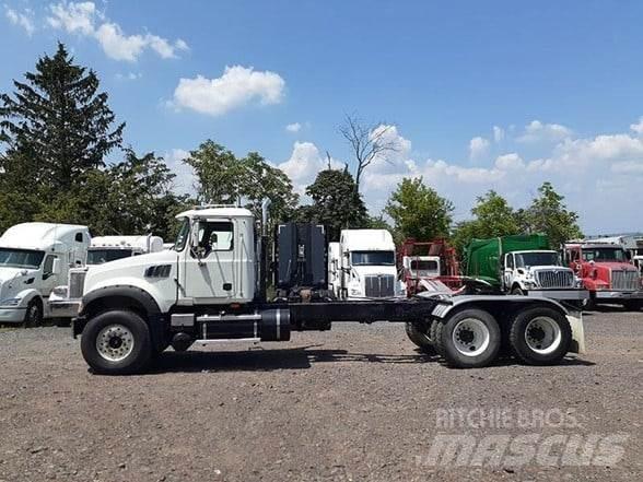 Mack GRANITE GU713 Tractor Units