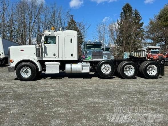 Peterbilt 367 Tractor Units