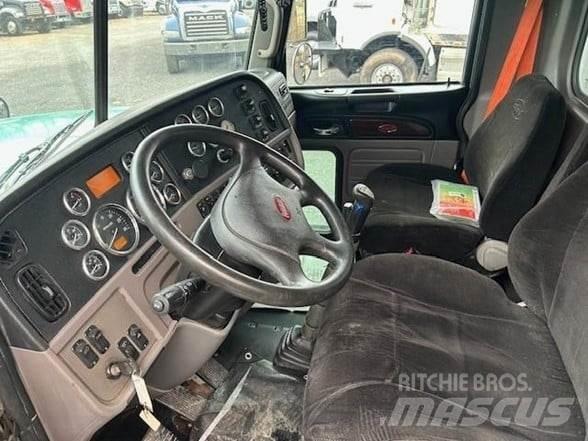 Peterbilt 367 Tipper trucks