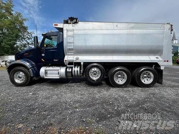 Peterbilt 567 Tipper trucks