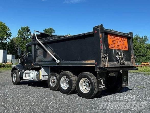 Peterbilt 567 Tipper trucks