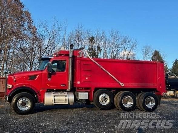 Peterbilt 567 Tipper trucks