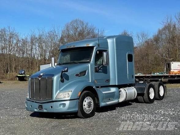 Peterbilt 579 Tractor Units