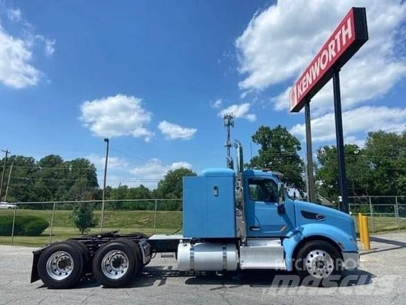Peterbilt 579 Tractor Units