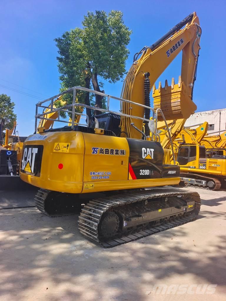 CAT 320 D2 Crawler excavators