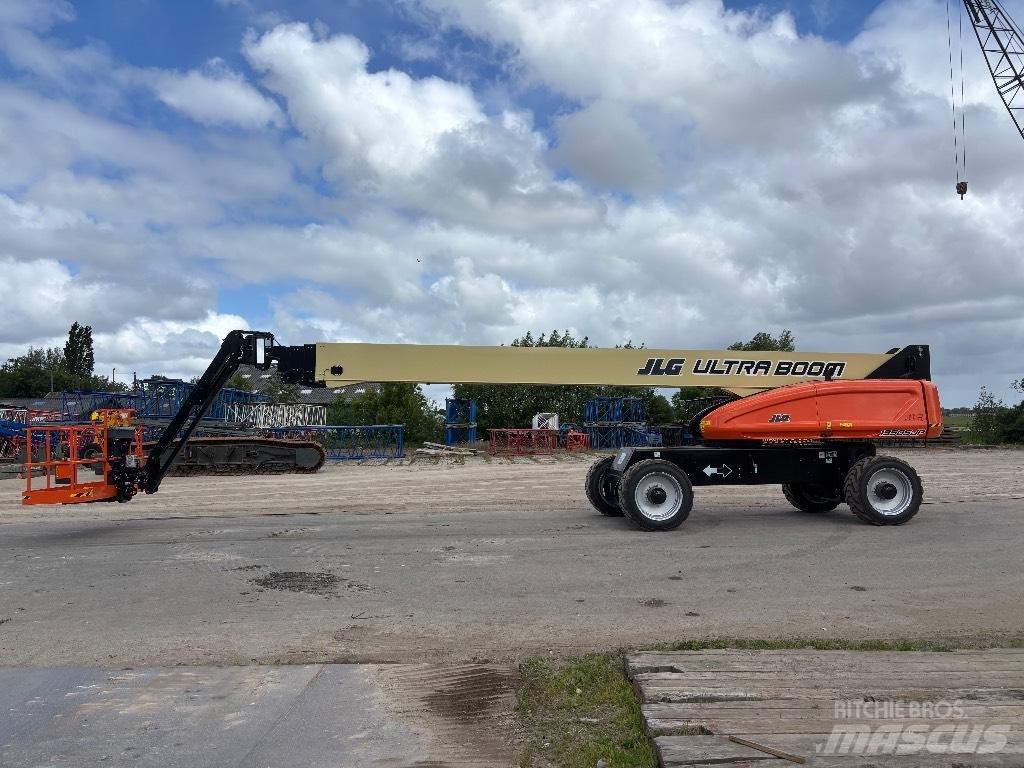 JLG 1350 SJP Telescopic boom lifts