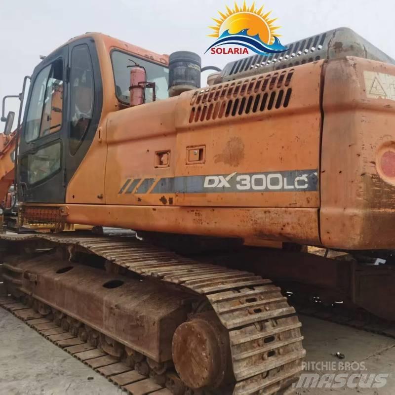 Doosan DX 300 LC Midi excavators  7t - 12t