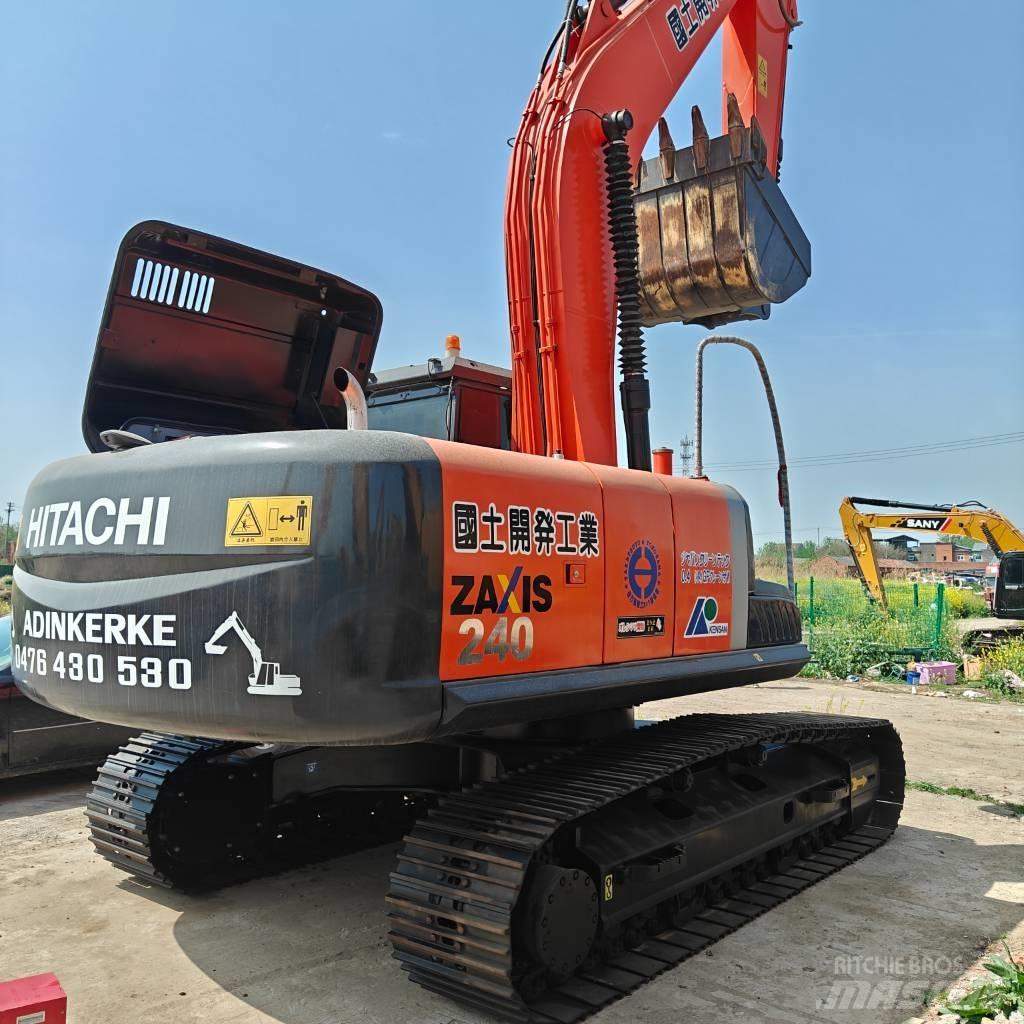 Hitachi 240LC-3 Crawler excavators