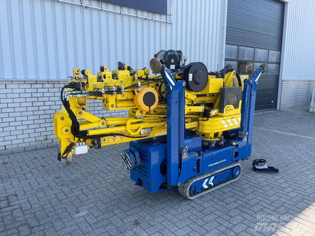 Hoeflon C 6 Mini cranes